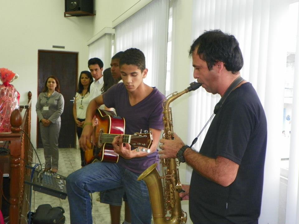Apresentação EE de Biguá