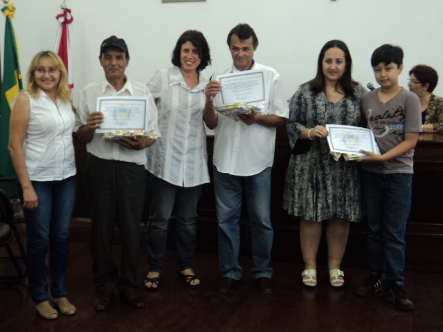 Alunos da Rede Municipal com texto selecionado