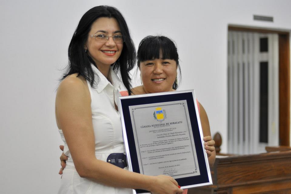 Sra. Ademilda recebe Título de Cidadã Honorária